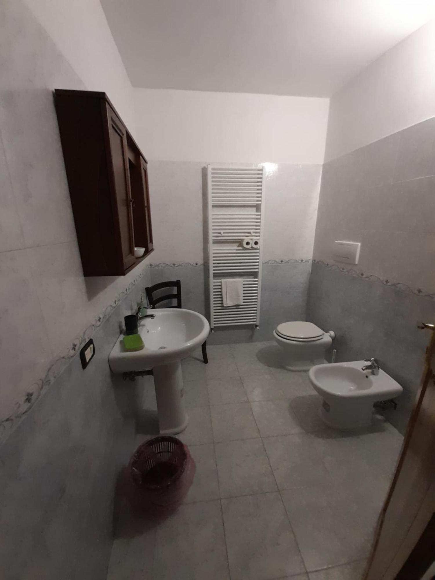 Bed and Breakfast Casale Del Gufo Chiaravalle Esterno foto