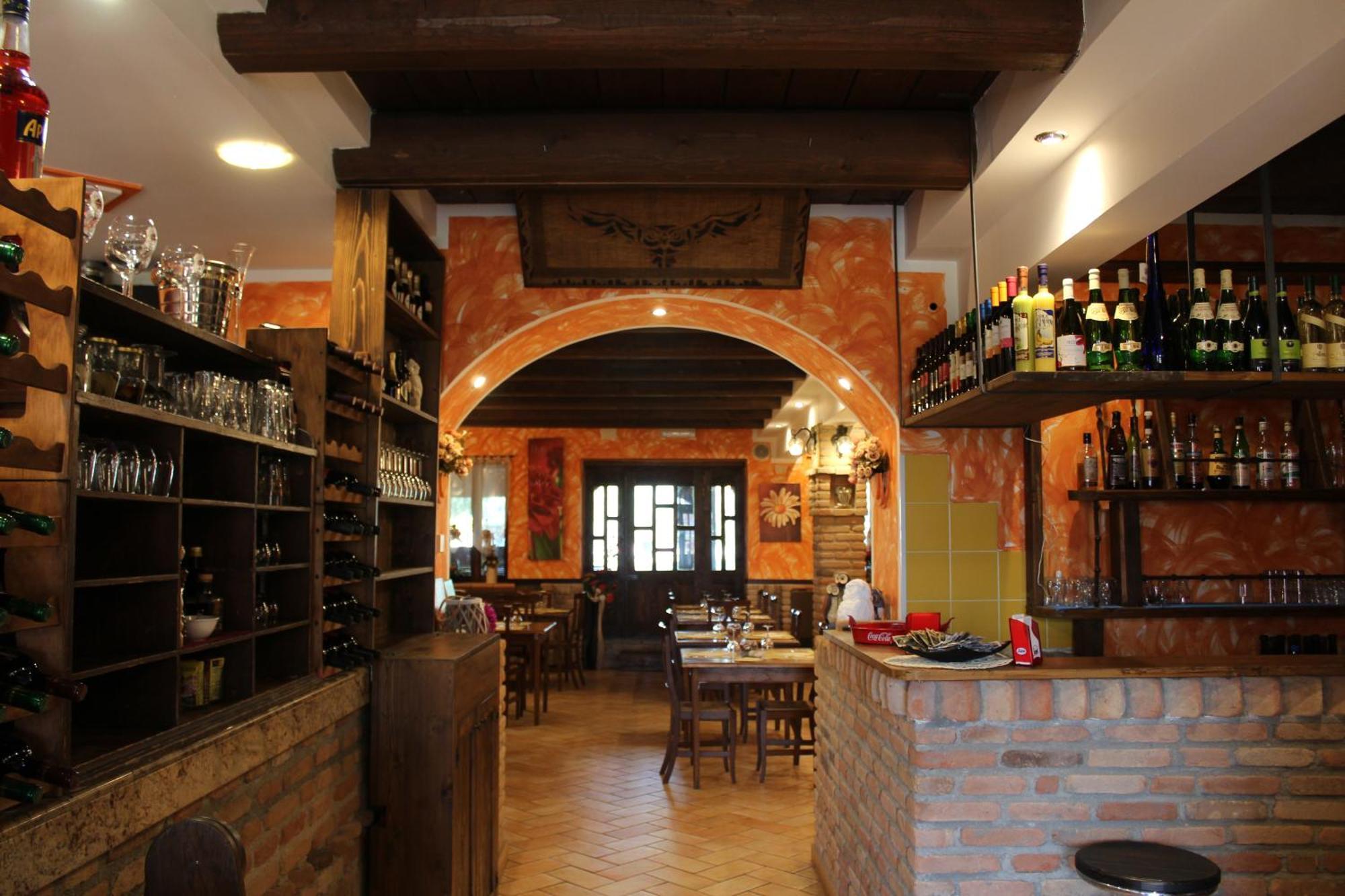 Bed and Breakfast Casale Del Gufo Chiaravalle Esterno foto