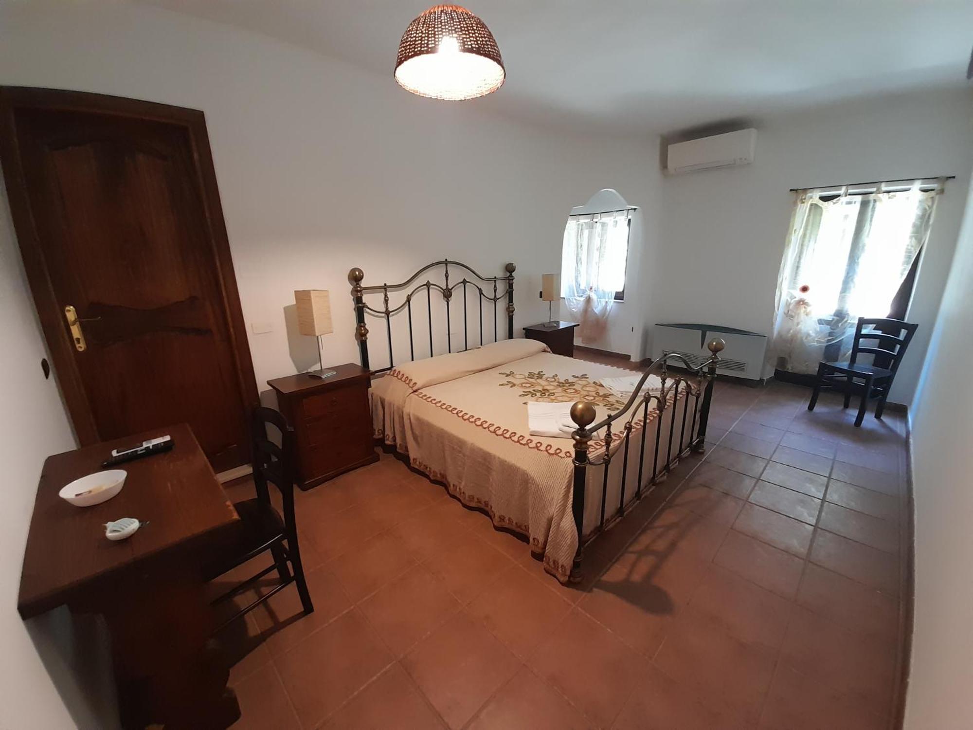 Bed and Breakfast Casale Del Gufo Chiaravalle Esterno foto